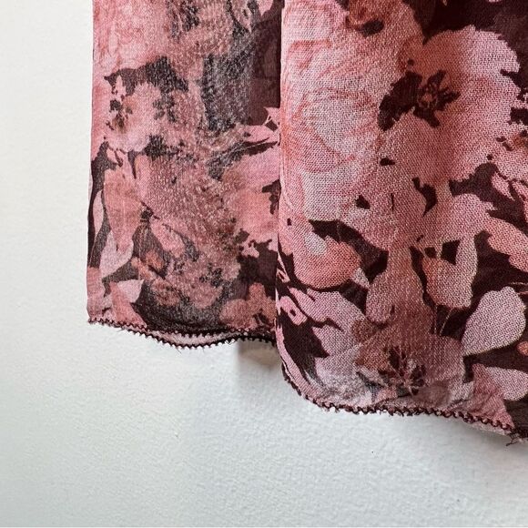 Velvet Women’s Size Large Red Pink Romantic Ruffled Floral Print Viscose Shirt - Picture 10 of 14